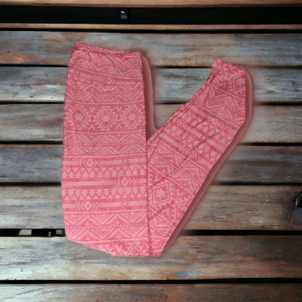 LulaRoe TC2 Leggings - Breast Cancer Awareness